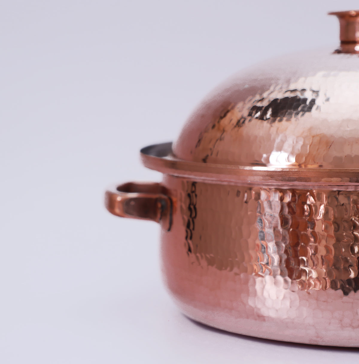 HandMade Hammered Copper Serving Pot with Lid