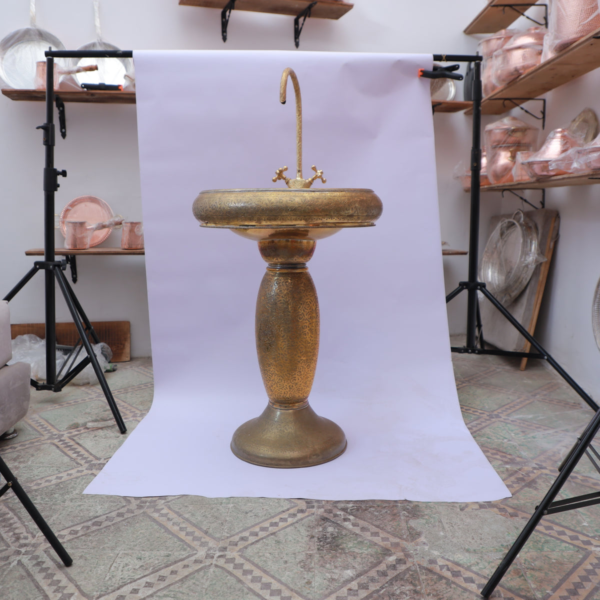 HandMade Antique Handmade Brass Pedestal Wash Basin with Faucet