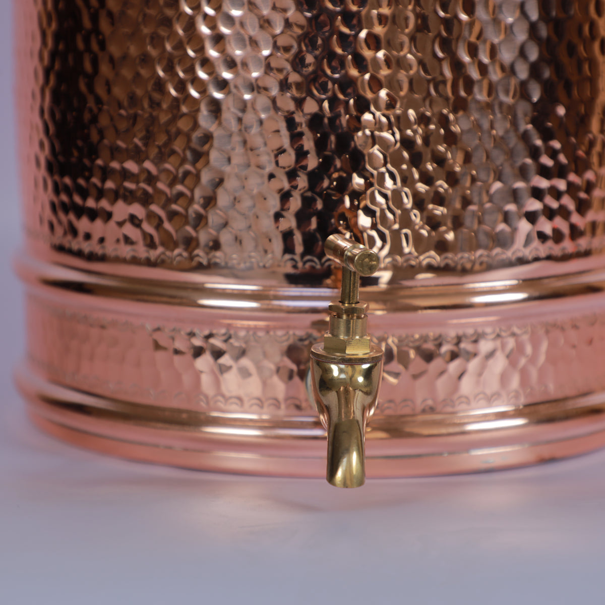 Handcrafted Hammered Copper Beverage Dispenser with Brass Spigot & Lid – Traditional Water Urn for Tea, Juice & Entertaining